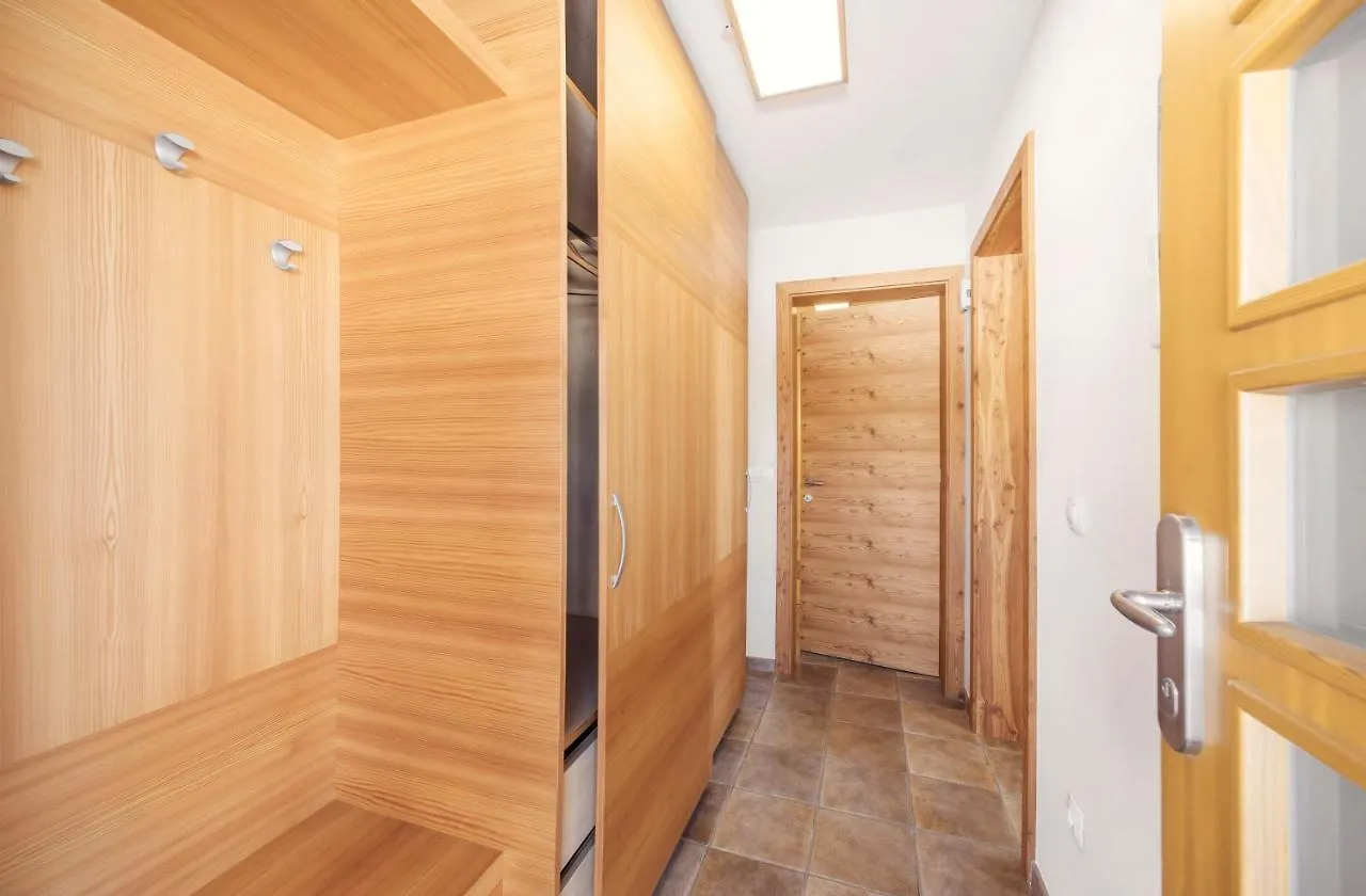 Apartment Jezerca - Krvavec Cerklje na Gorenjskem 0*,  Slovenia